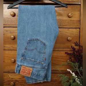 Levi 505 Light Wash Jean 34 x 32 Vintage ✨